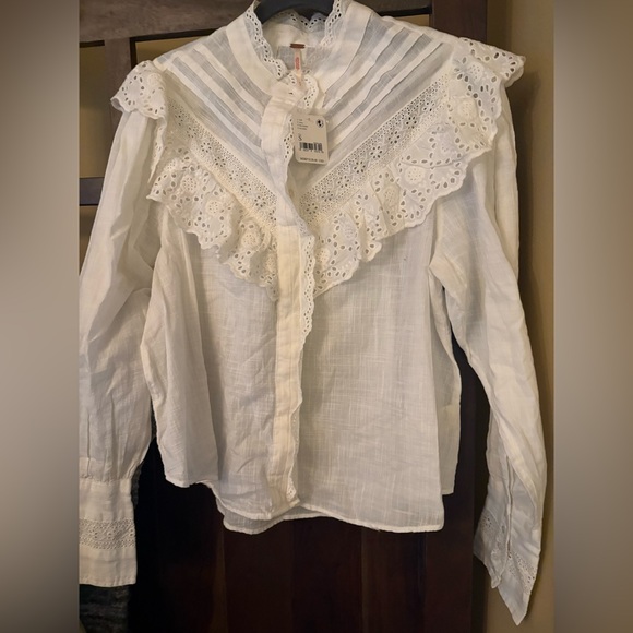 Free People Tops - NWT Free People Hit The Road Blouse, size S